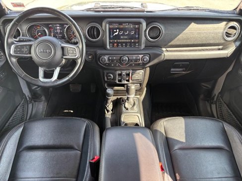 Used 2019 Jeep Wrangler Unlimited Sahara image 14