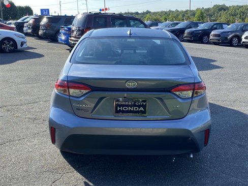 Used 2025 Toyota Corolla LE image 4