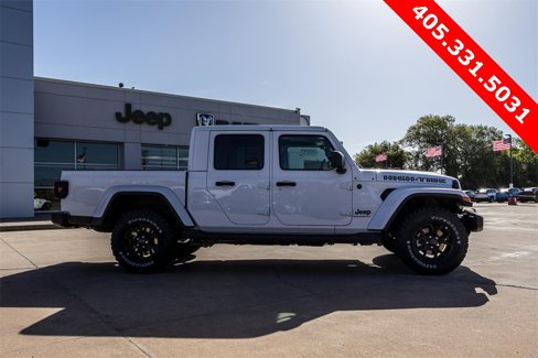 New 2025 Jeep Gladiator Sport image 16