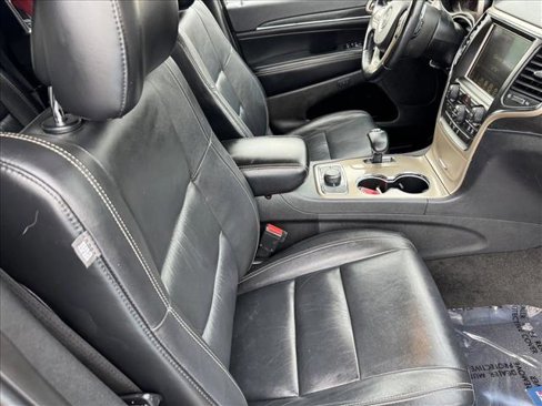 Used 2015 Jeep Grand Cherokee Limited image 19