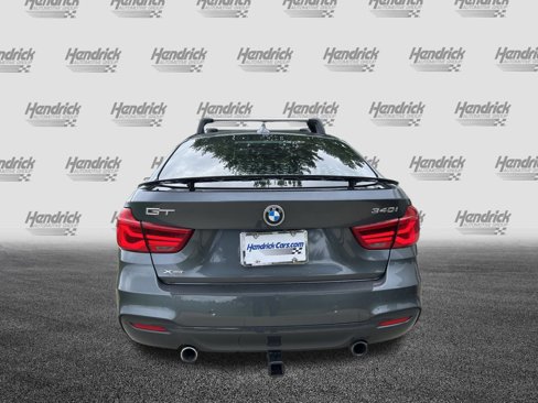 Used 2017 BMW 340i Gran Turismo xDrive image 8