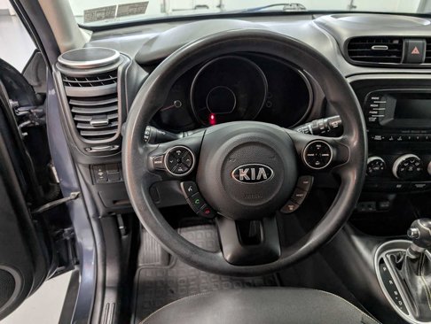 Used 2015 Kia Soul + image 32