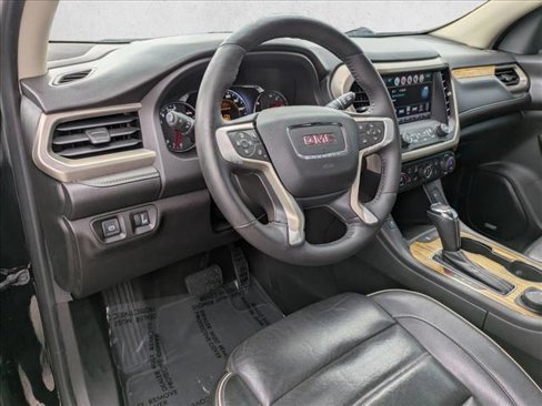 Used 2017 GMC Acadia Denali w/ Technology Package image 10