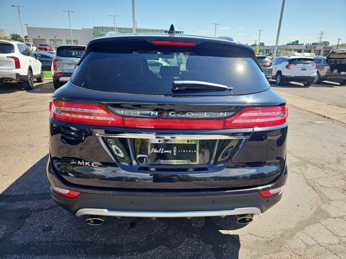 Used 2019 Lincoln MKC Reserve image 6
