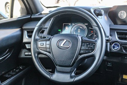 Used 2022 Lexus UX 250h image 19