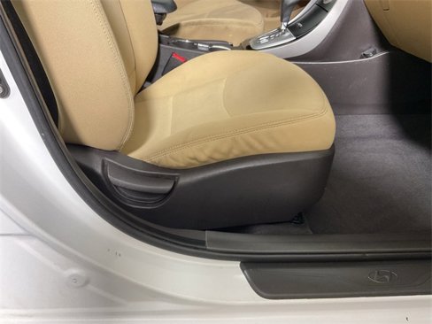 Used 2011 Hyundai Elantra GLS w/ Preferred Equipment Pkg 3 image 25