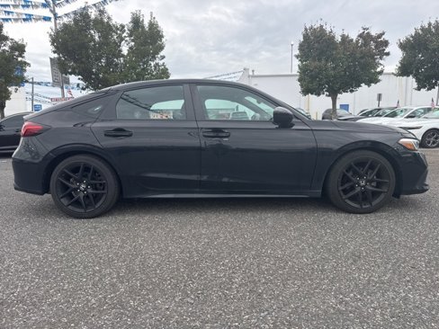 Used 2023 Honda Civic Sport image 3