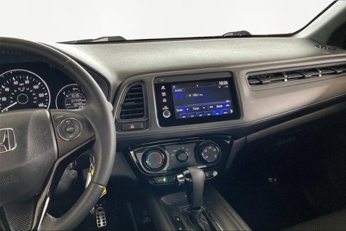 Used 2019 Honda HR-V Sport image 9