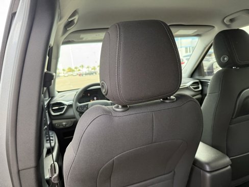 New 2026 Chevrolet TrailBlazer LS image 37