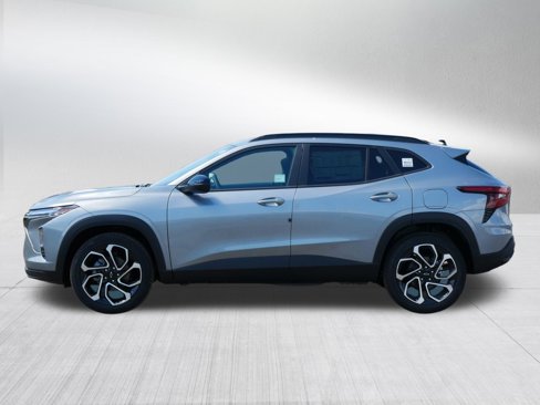 New 2025 Chevrolet Trax RS w/ Sunroof Package image 2