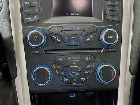 Used 2018 Ford Fusion S image 15