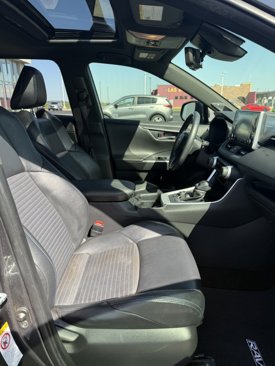 Used 2019 Toyota RAV4 XSE image 17