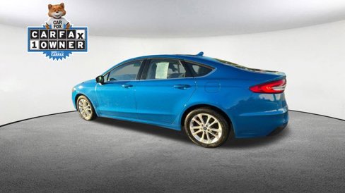 Used 2020 Ford Fusion SE image 7