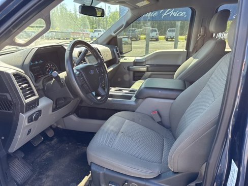 Used 2017 Ford F150 XLT w/ Equipment Group 302A Luxury image 9