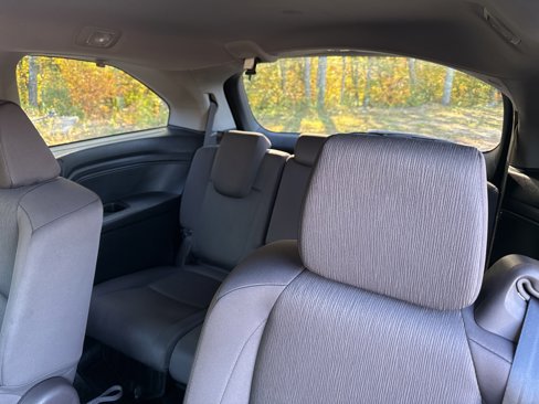 Used 2022 Honda Odyssey LX image 10