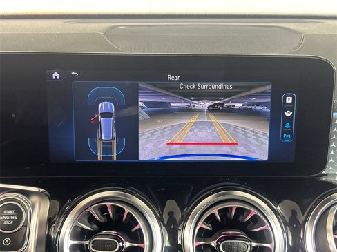 Certified 2024 Mercedes-Benz GLB 250 4MATIC image 31