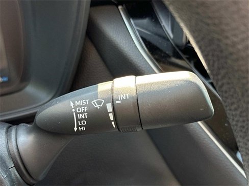 Used 2022 Toyota Corolla LE image 25