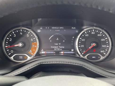 Used 2022 Jeep Renegade Latitude w/ Convenience Group image 19