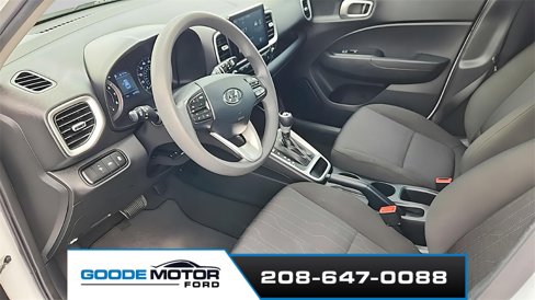 Used 2022 Hyundai Venue SE image 9