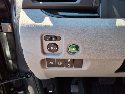 Used 2017 Honda Pilot Elite image 40