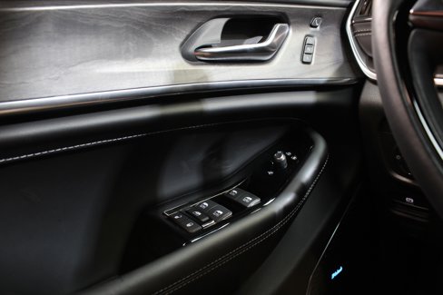 Used 2021 Jeep Grand Cherokee L Overland w/ Advanced Protech Group III image 32