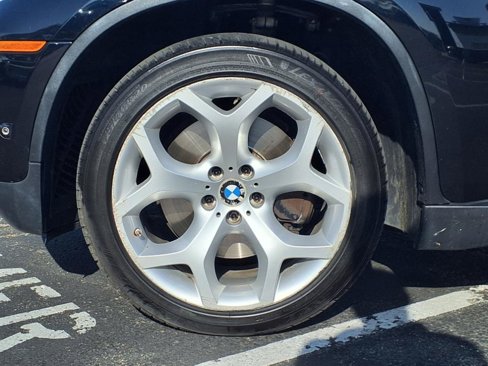 Used 2013 BMW X6 xDrive50i image 22