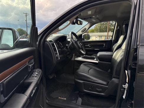 Used 2016 RAM 2500 SLT image 9
