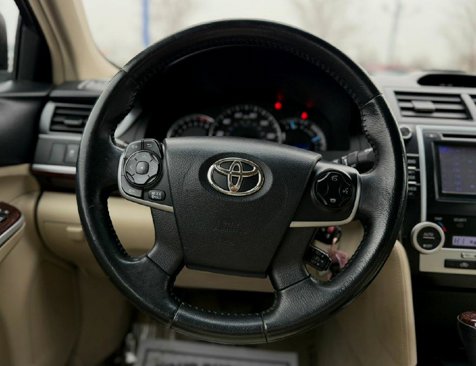 Used 2012 Toyota Camry XLE image 10