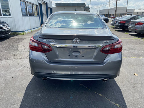 Used 2017 Nissan Altima 2.5 SR image 5