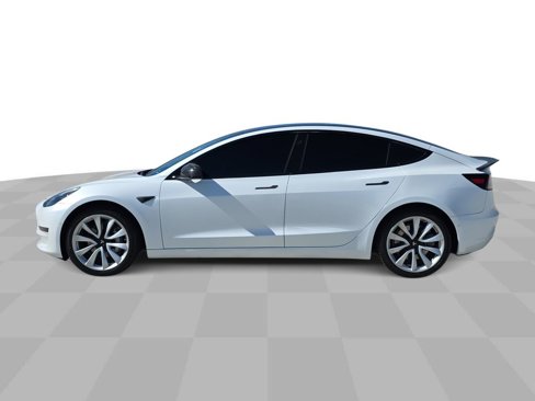 Used 2019 Tesla Model 3 Standard Range Plus image 5