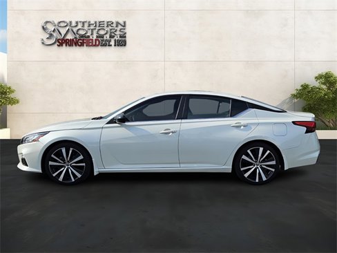 Used 2020 Nissan Altima 2.5 SR image 2