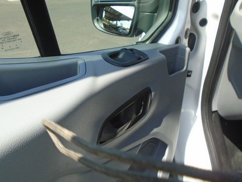 Used 2018 Ford Transit 150 148 Medium Roof image 12