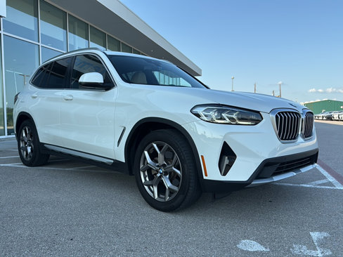 Certified 2022 BMW X3 sDrive30i w/ Premium Package 2 (ZPA) image 3