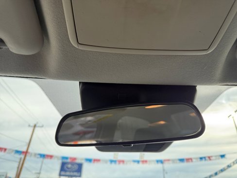 Used 2017 Toyota Yaris iA image 19