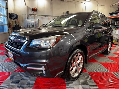 Used 2018 Subaru Forester 2.5i Touring image 3