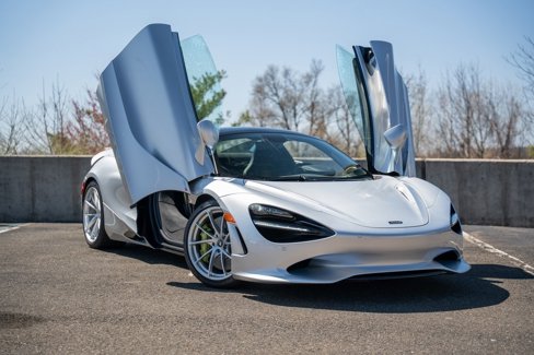 New 2025 McLaren 750S Spider image 12