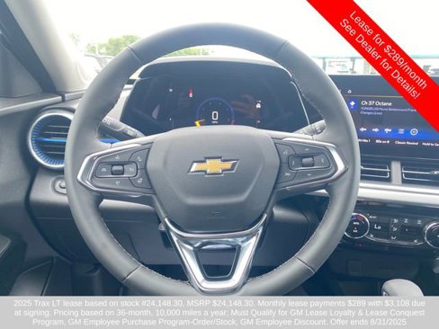 New 2025 Chevrolet Trax LT w/ Driver Confidence Package image 15
