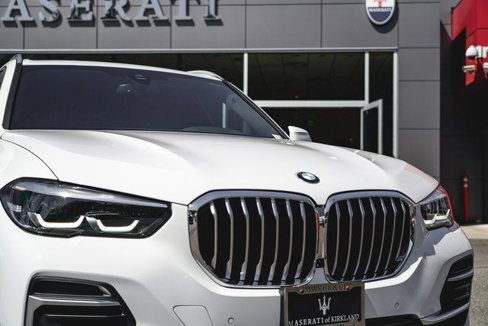 Used 2023 BMW X5 xDrive40i image 2