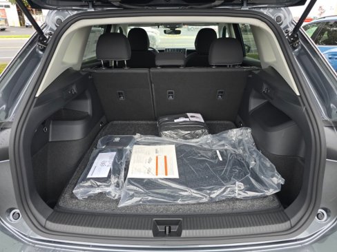 New 2025 Volkswagen Tiguan S image 16