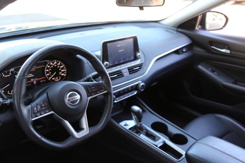 Used 2022 Nissan Altima 2.0 SR image 25