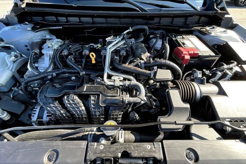 Used 2024 Nissan Altima 2.5 SR w/ SR Premium Package image 21
