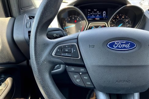 Used 2019 Ford Escape SE image 19