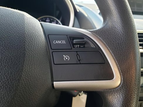 Used 2019 Mitsubishi Eclipse Cross LE image 30