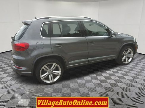 Used 2016 Volkswagen Tiguan R-Line image 4