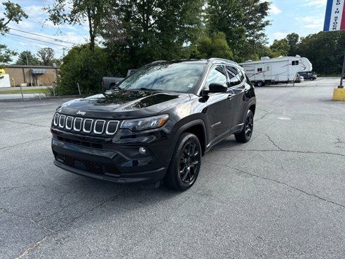 Used 2022 Jeep Compass Latitude image 7
