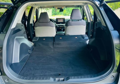 Used 2019 Toyota RAV4 XLE w/ Convenience Package image 24