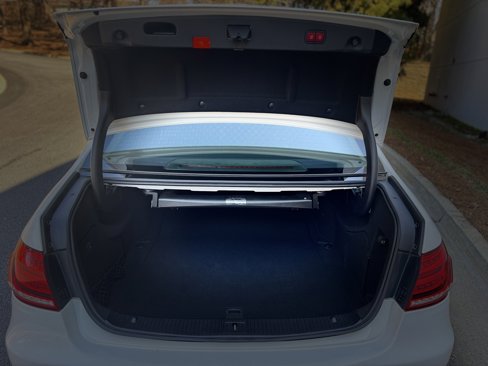 Used 2014 Mercedes-Benz E 350 Sedan image 22