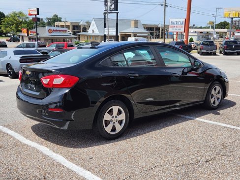 Used 2016 Chevrolet Cruze LS image 7
