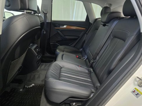 Used 2022 Audi Q5 2.0T Premium Plus w/ Premium Plus Package image 19