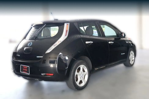 Used 2012 Nissan Leaf SV image 9